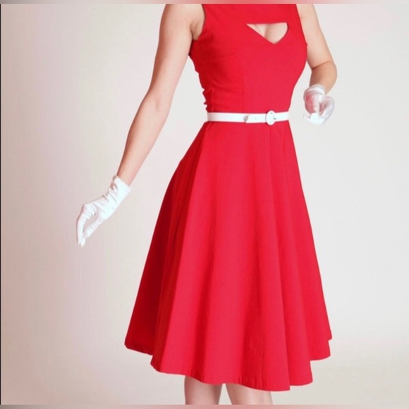 Bettie Page Jazmine Keyhole Pinup Red & White
Dress Swing Dancing - Picture 2 of 10